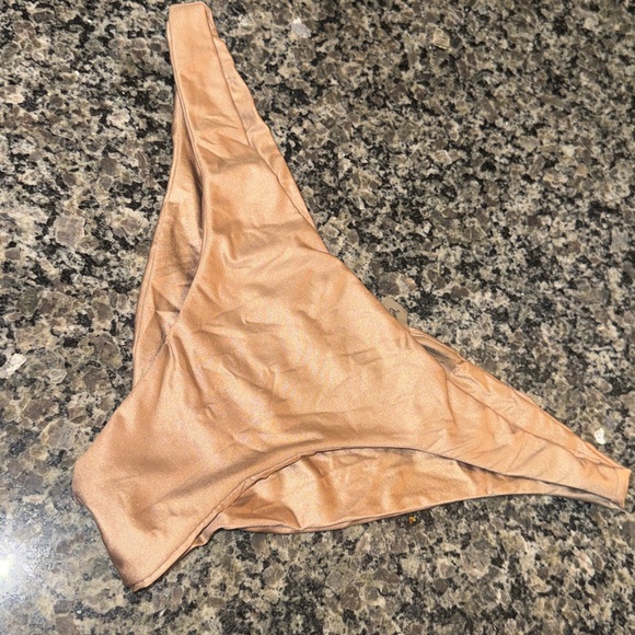 Beach Bunny ticket to paradise brown sugar - Picture 3 of 6